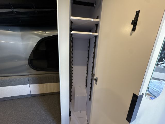 2026 Airstream 20Xe Base