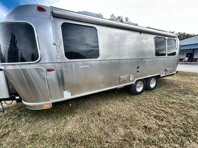 2025 Airstream 25FBQ Base