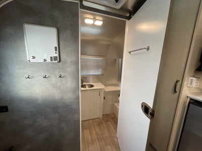 2022 Airstream 22FB Base