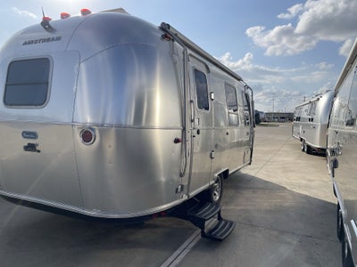2022 Airstream 22FB Base