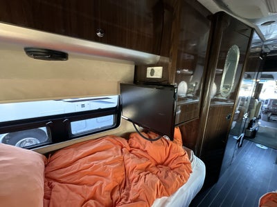 2016 Airstream GRAND TOUR EXT TWIN Base