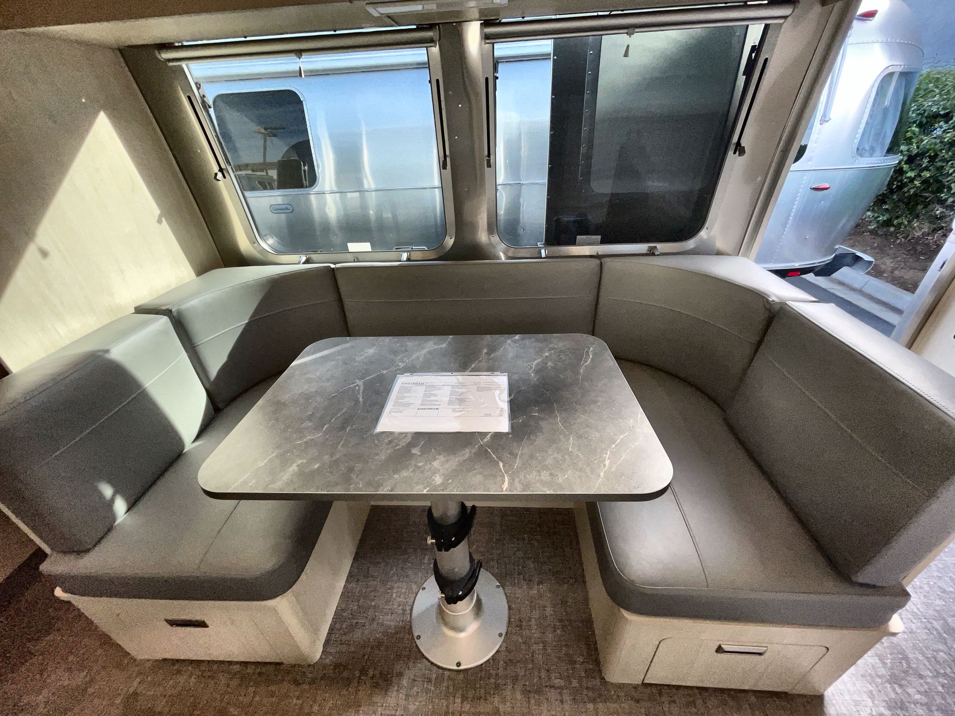 2026 Airstream 23FBQ Base