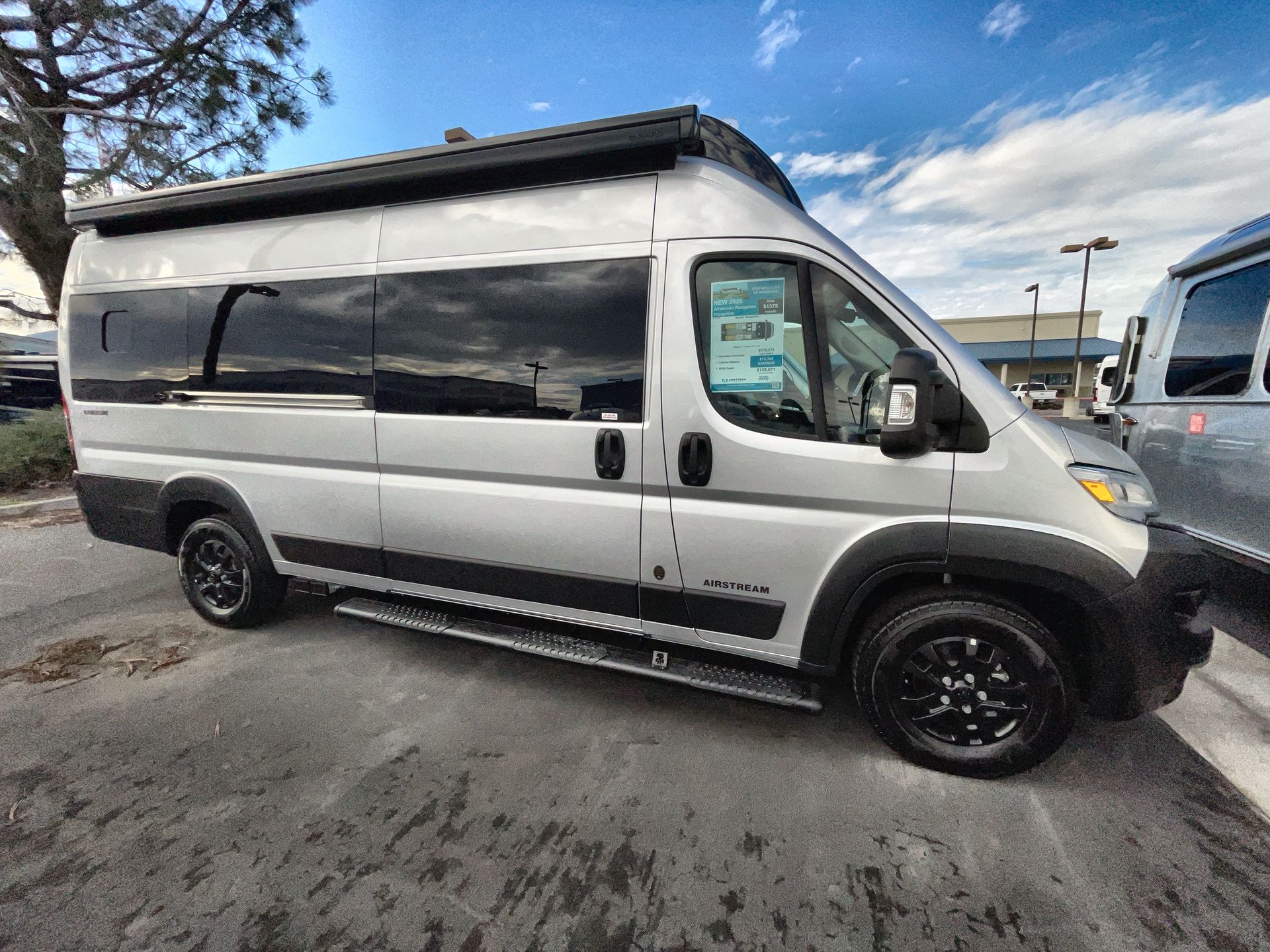 2026 Airstream Rangeline Base