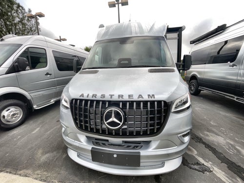 2026 Airstream Murphy Suite Base
