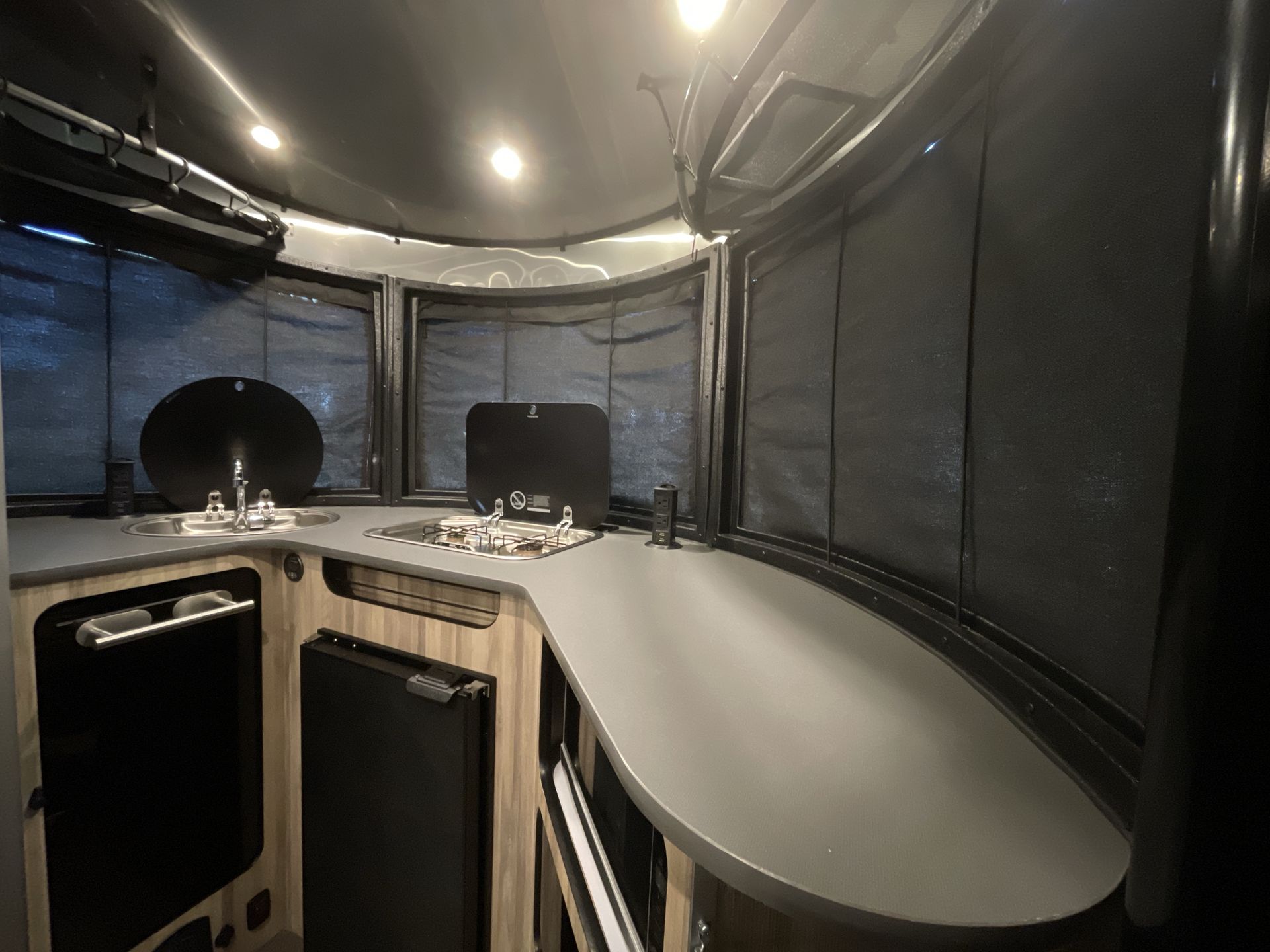 2017 Airstream 16 Base