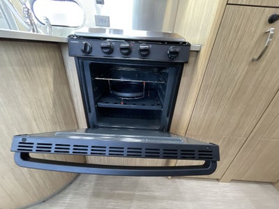 2019 Airstream 23CB Bunk Base