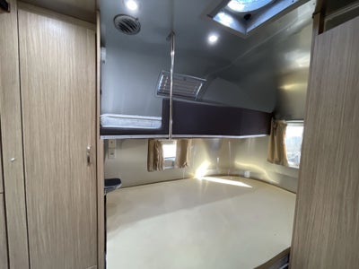 2019 Airstream 23CB Bunk Base
