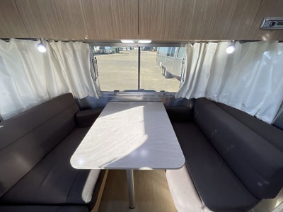 2019 Airstream 23CB Bunk Base