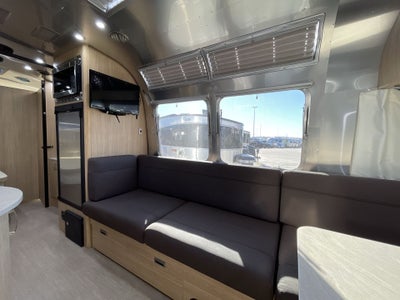 2019 Airstream 23CB Bunk Base