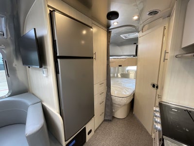 2026 Airstream 30FBBQ Base