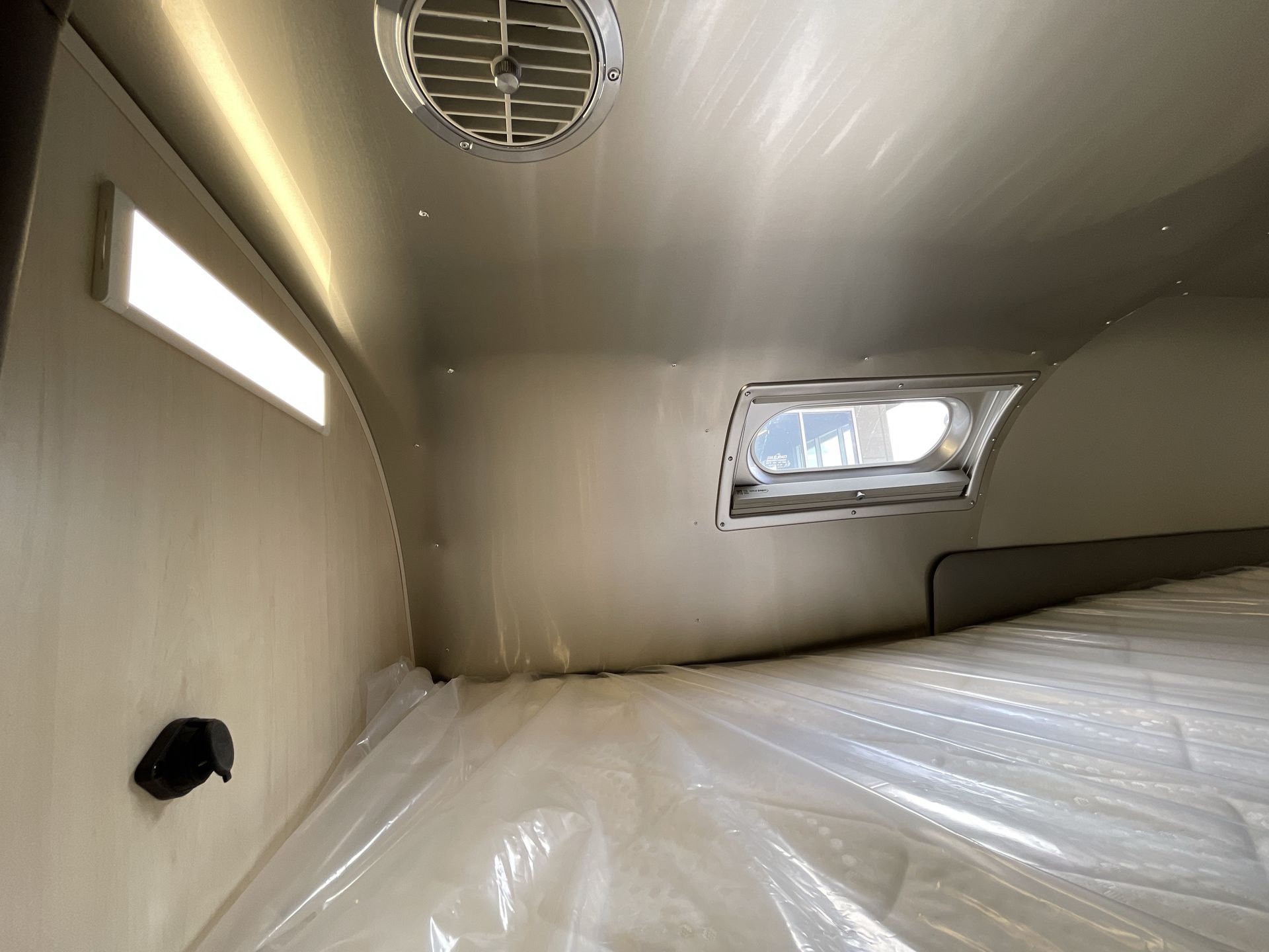 2026 Airstream 30FBBQ Base