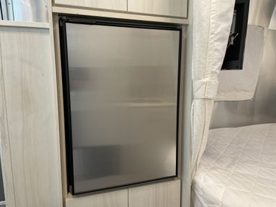 2021 Airstream 19CB Base