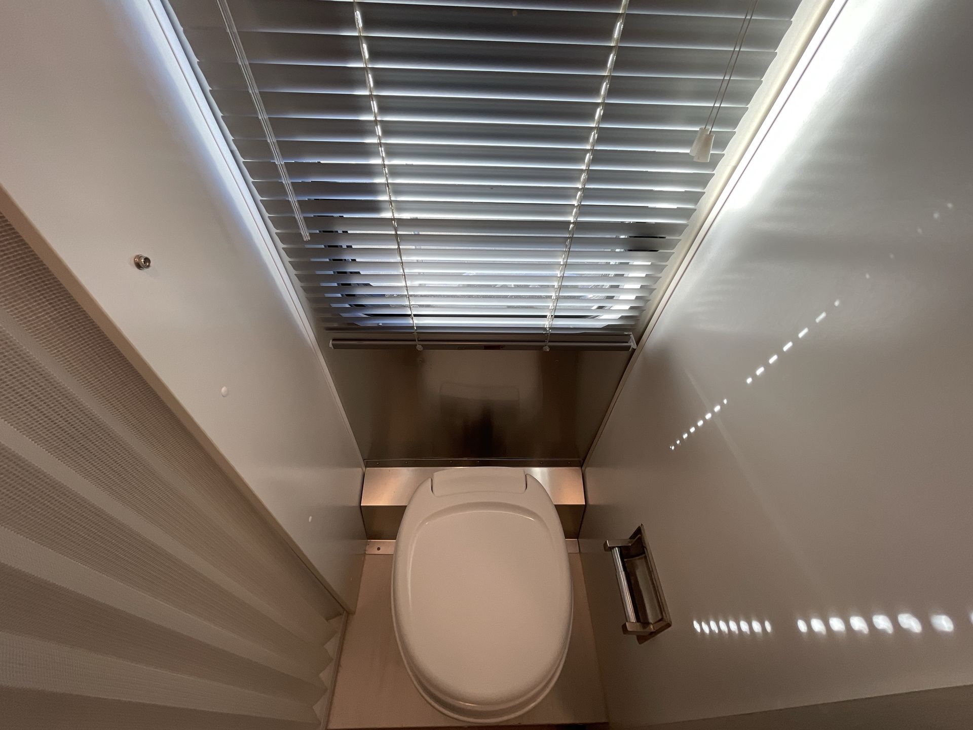 2021 Airstream 19CB Base