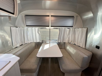 2021 Airstream 19CB Base