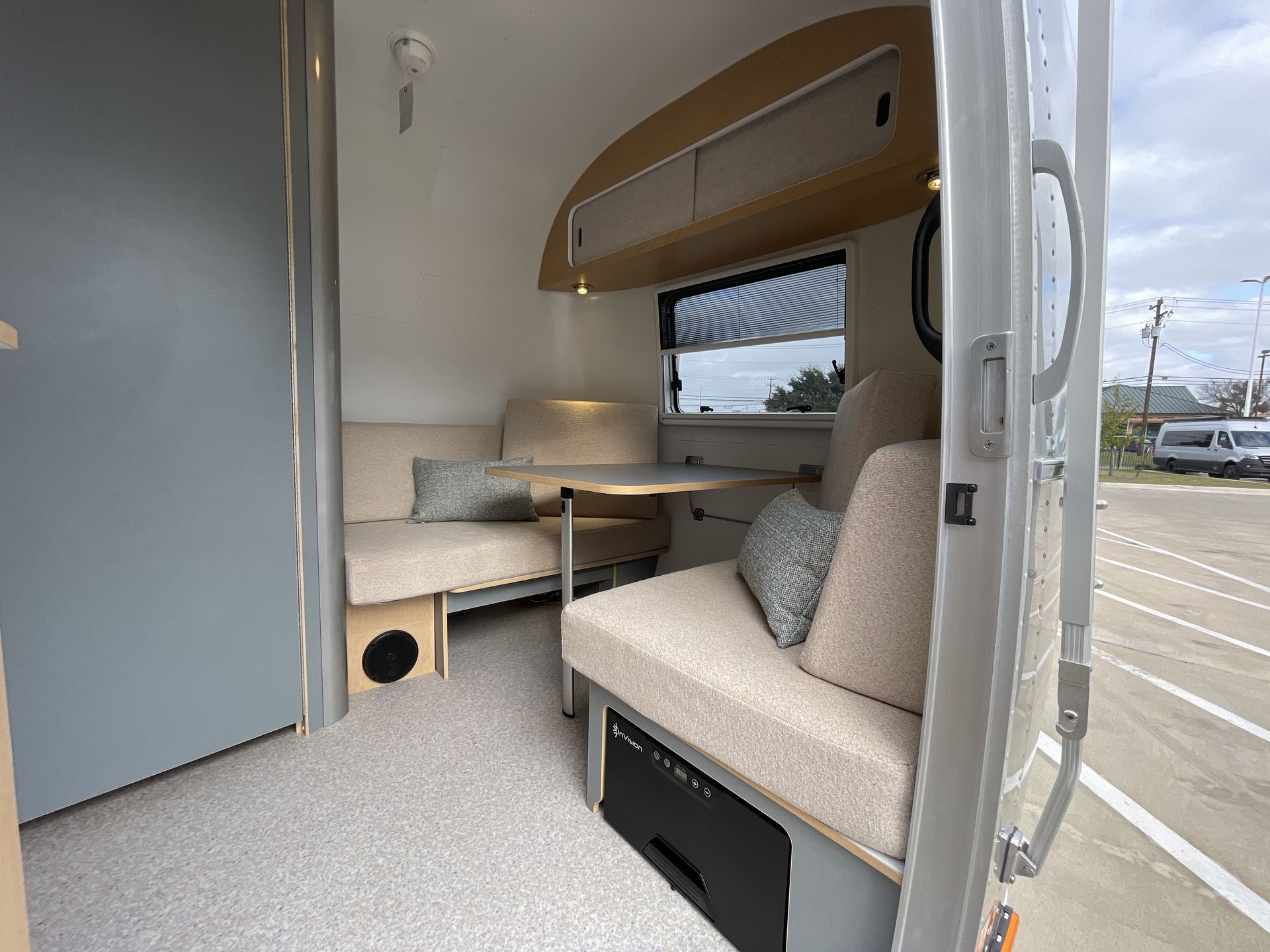 2026 Airstream 22RB Base