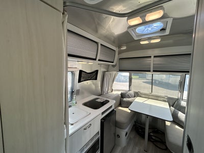2023 Airstream 16RB Base