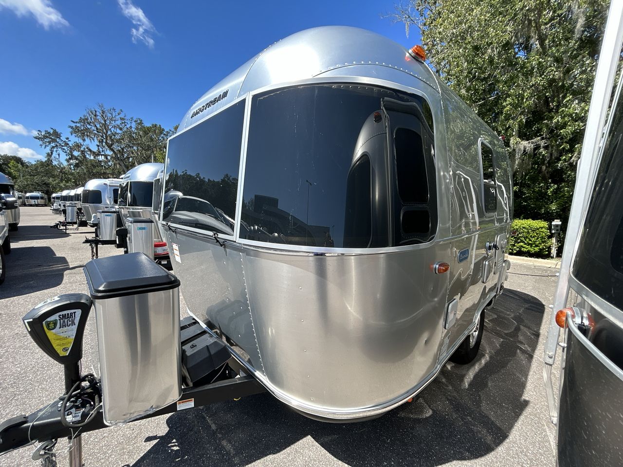 2023 Airstream 16RB Base