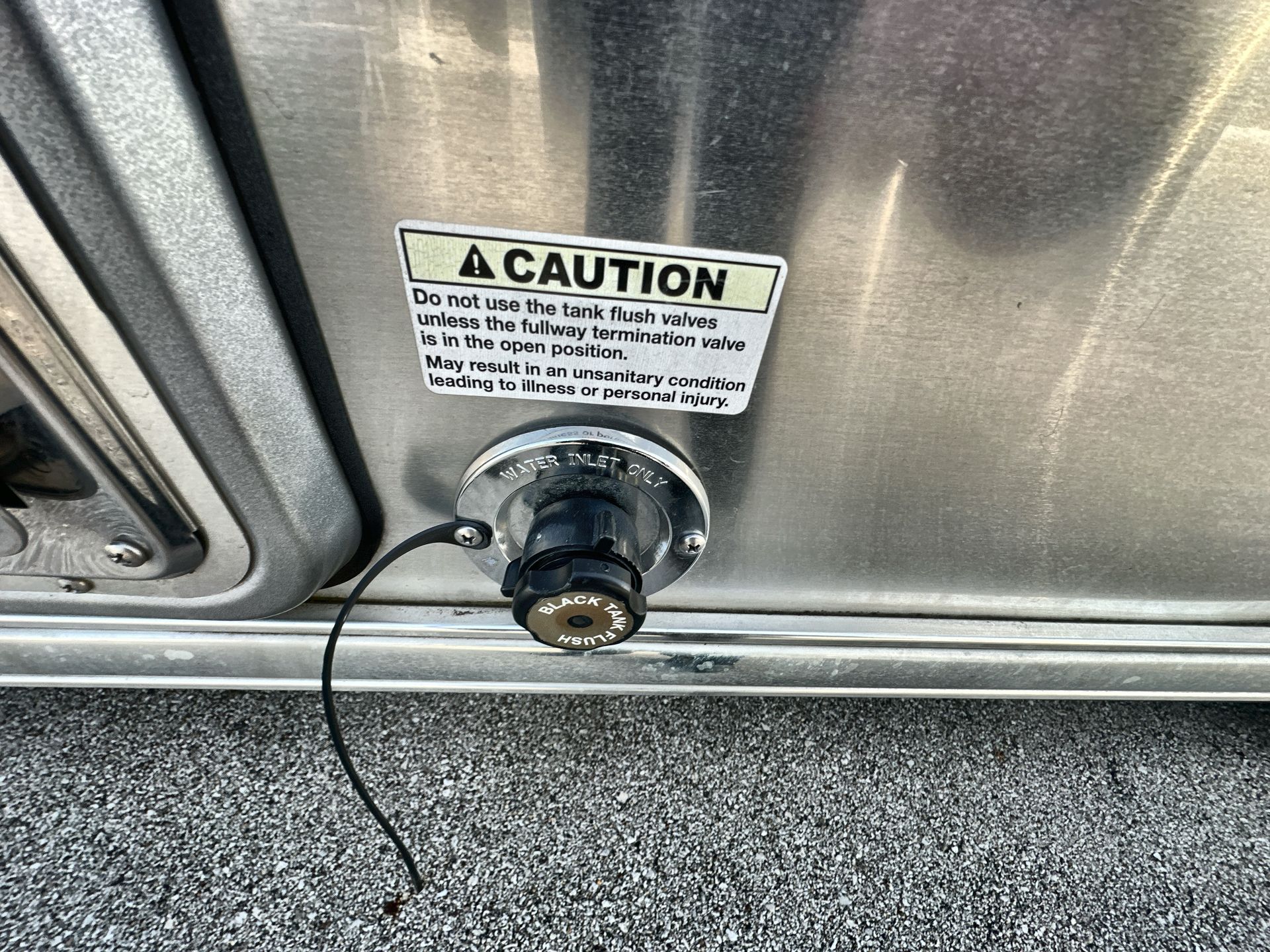 2022 Airstream 28RBT Base