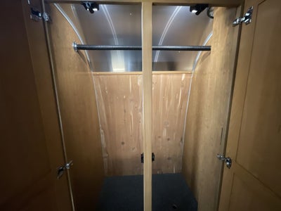 2021 Airstream 30RBT Classic Base