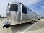 2026 Airstream 30RBQ Base