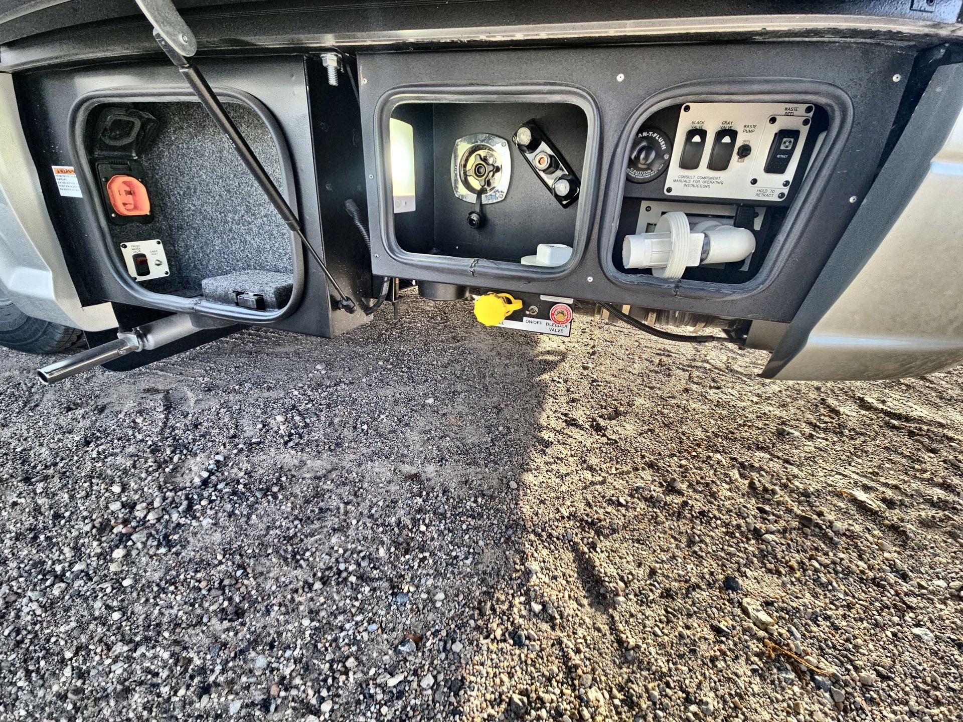 2026 Airstream 30RBT Base