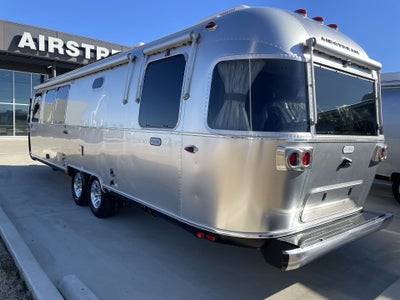 2026 Airstream 30RBQ Base