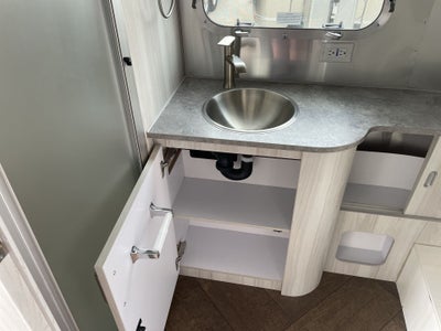 2025 Airstream 23FBQ Base