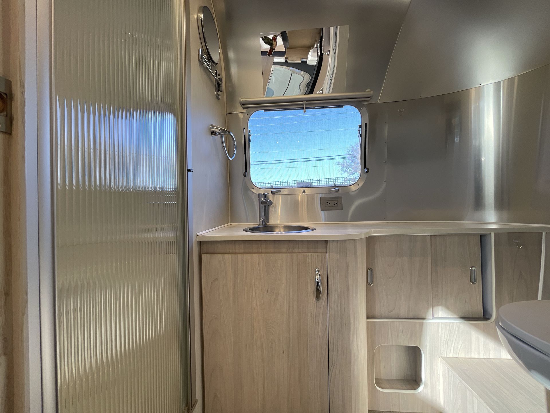 2021 Airstream 23FB Twin Base