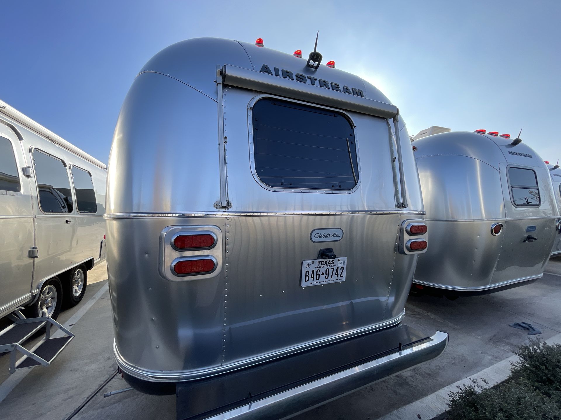 2021 Airstream 23FB Twin Base