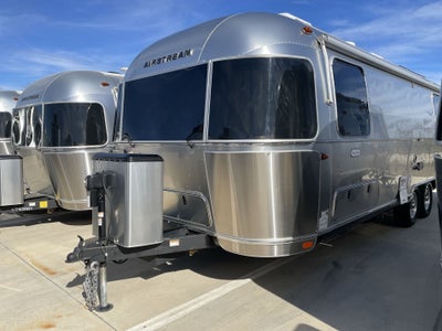 2024 Airstream 27FBT Base