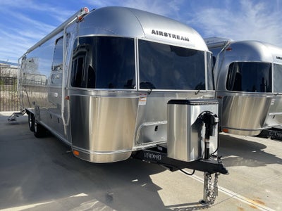 2024 Airstream 27FBT Base