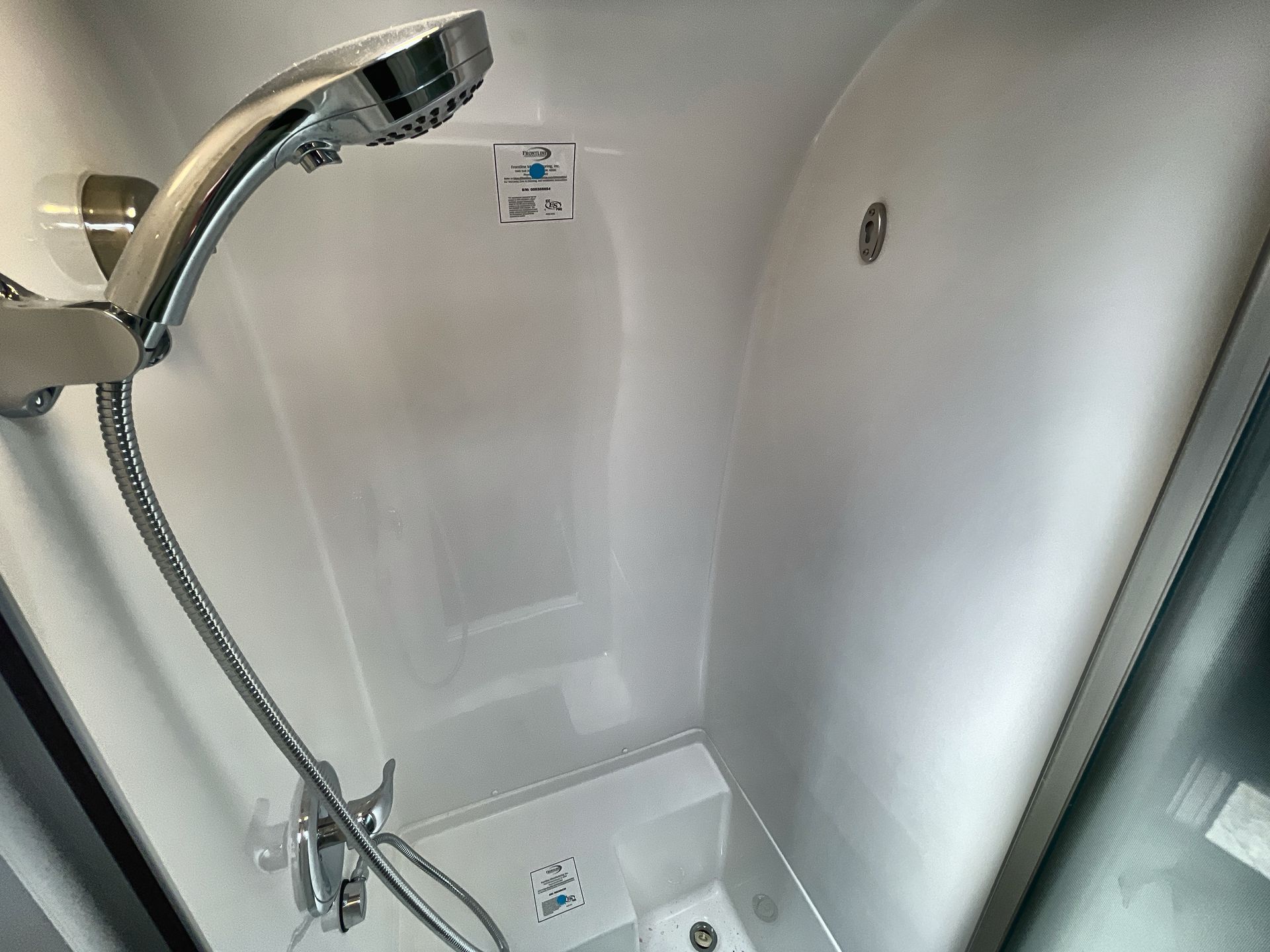 2026 Airstream 27FBT Base