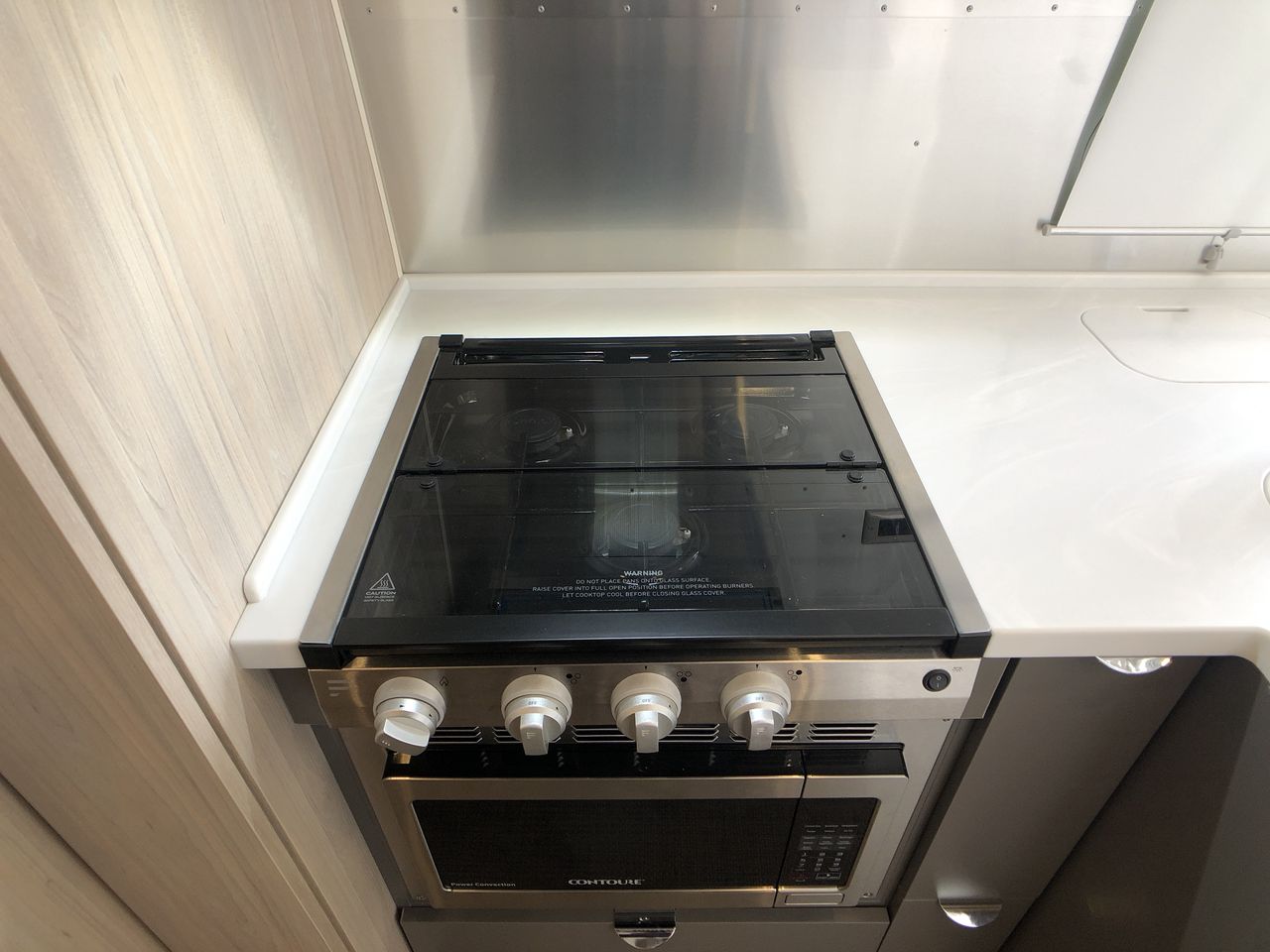 2023 Airstream 25FBQ Base