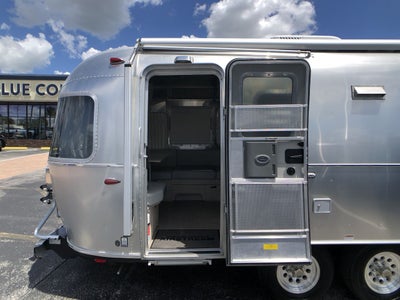 2023 Airstream 25FBQ Base