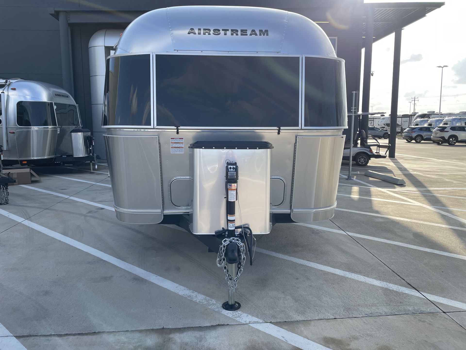2026 Airstream 25FBQ Base