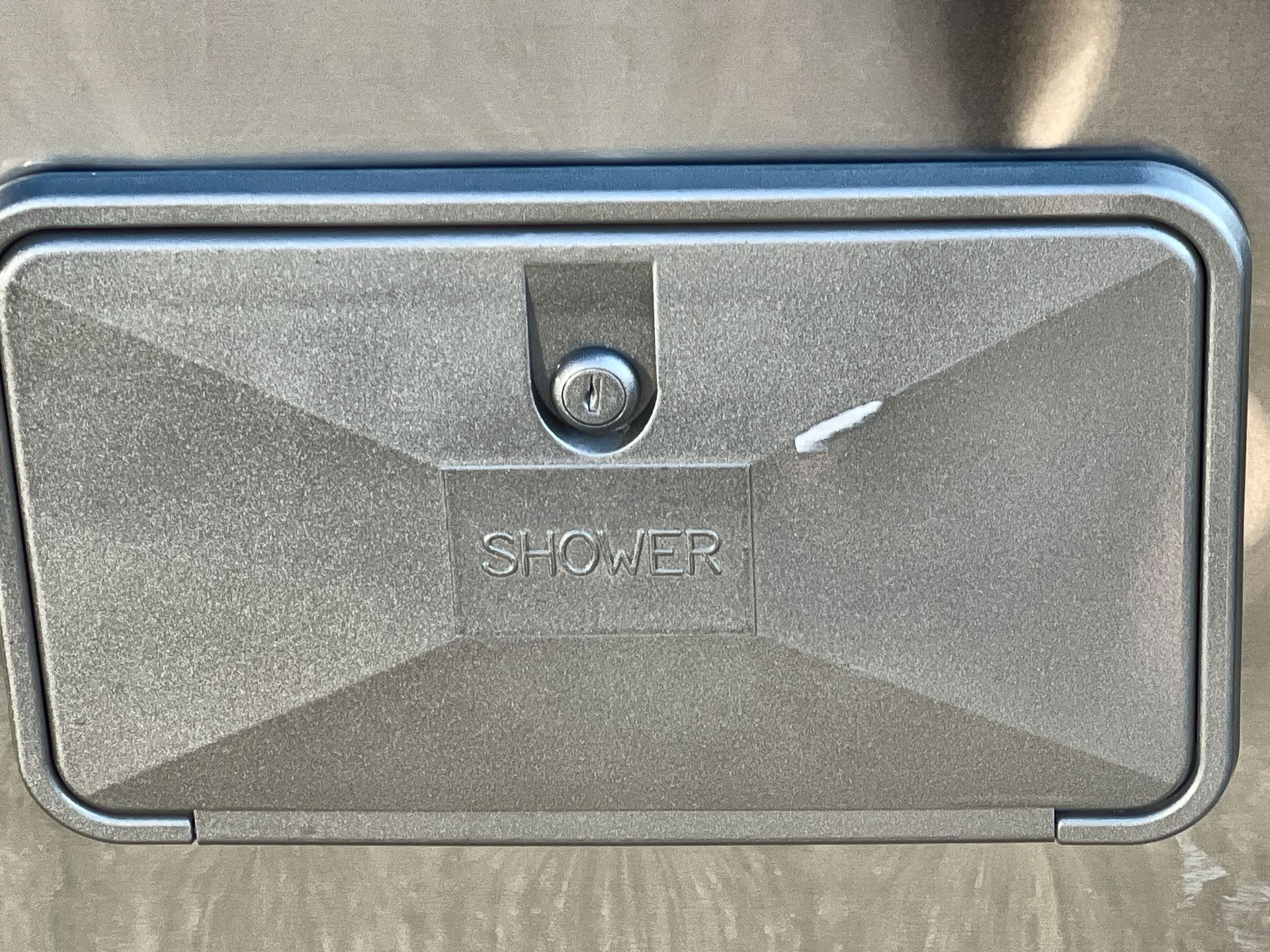 2026 Airstream 27FBT Base