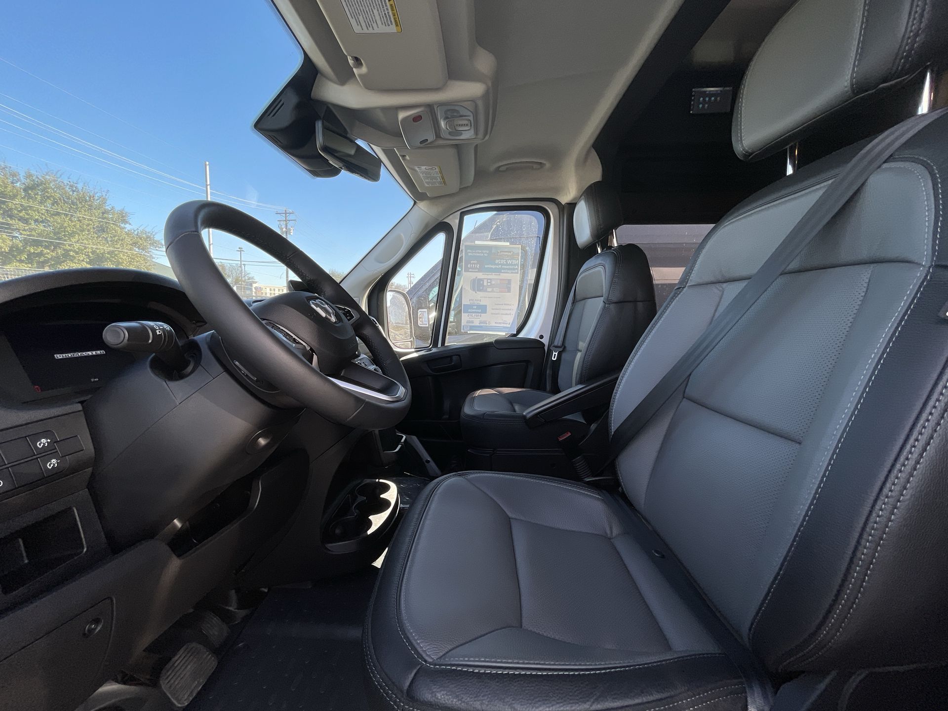 2026 Airstream Rangeline Base