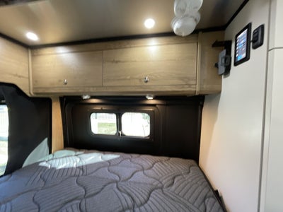 2026 Airstream Rangeline Base