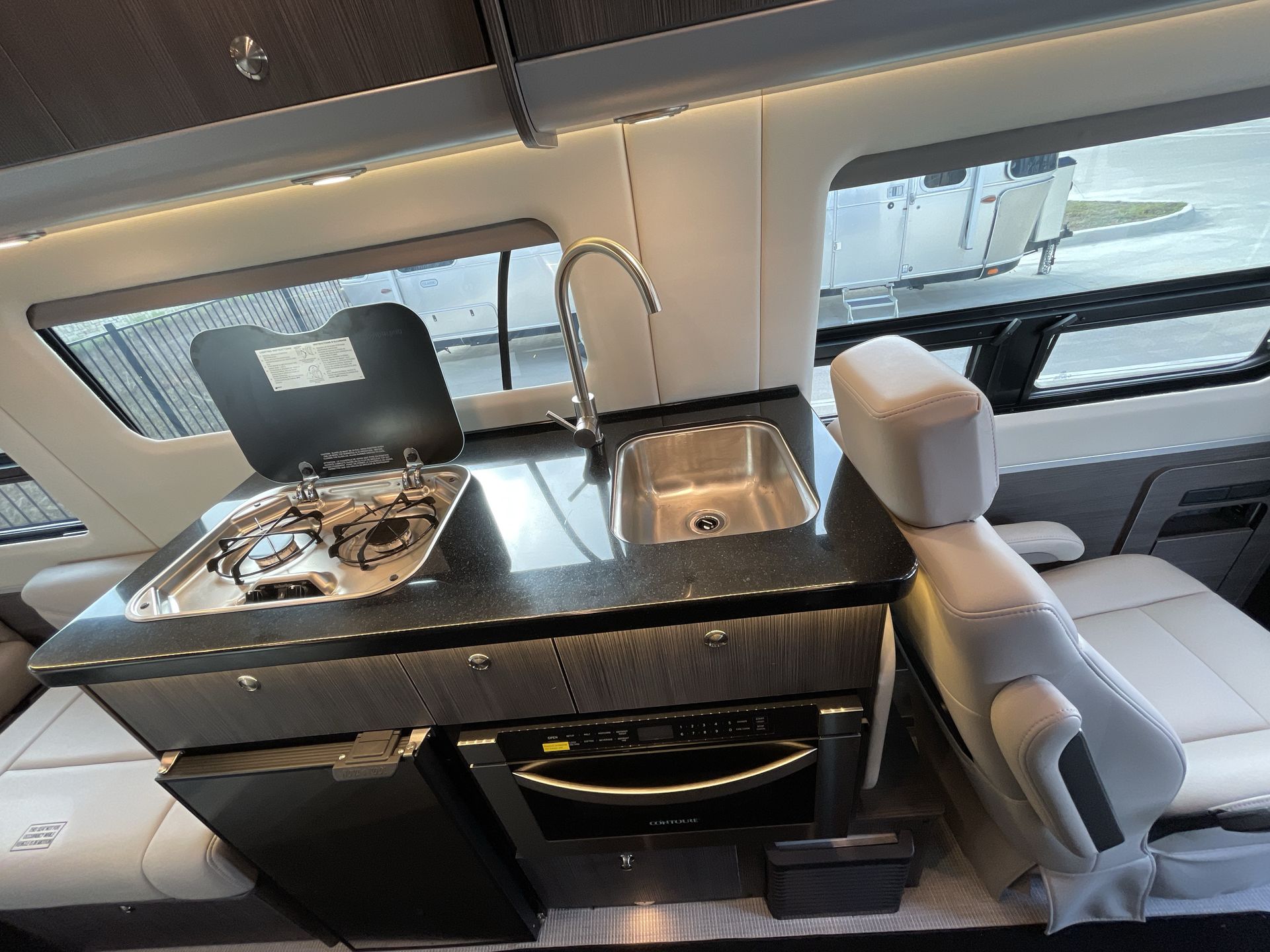 2025 Airstream 24GL Base