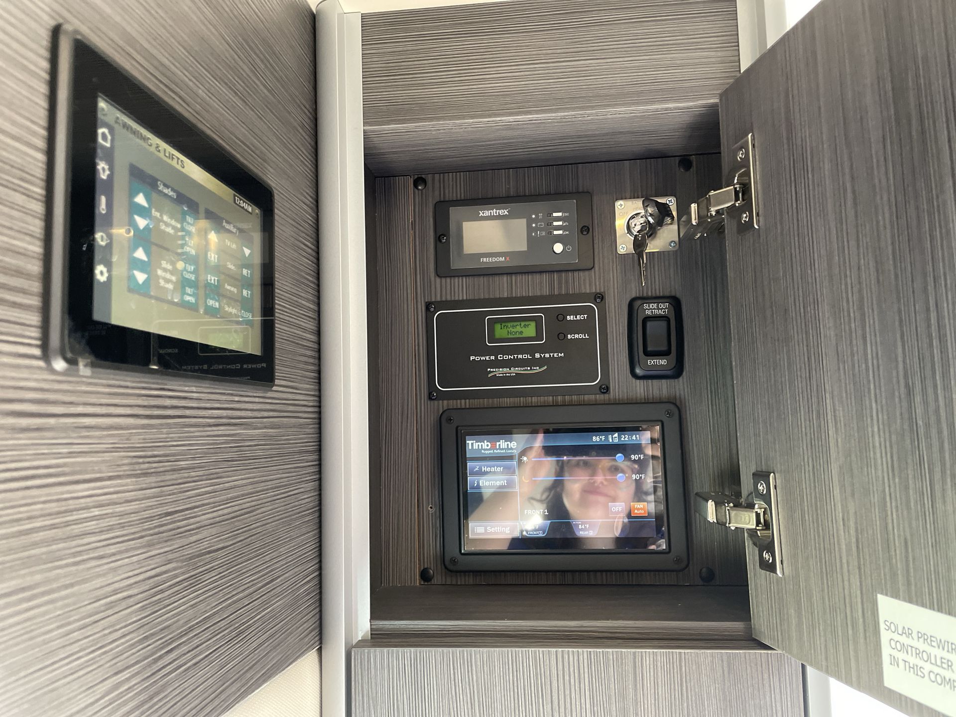 2026 Airstream Murphy Suite Base