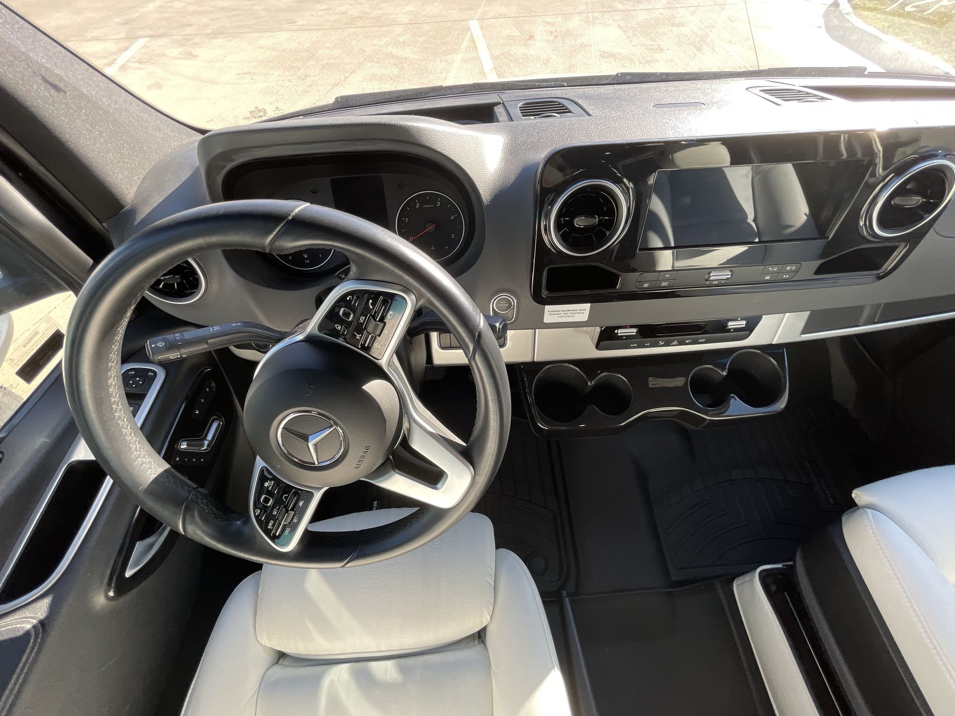 2020 Airstream Murphy Suite Base