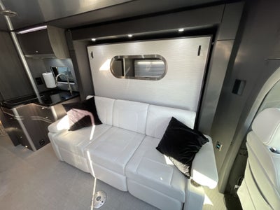 2020 Airstream Murphy Suite Base