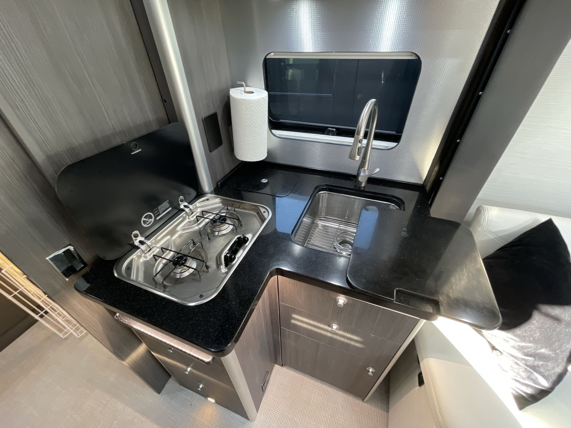 2020 Airstream Murphy Suite Base