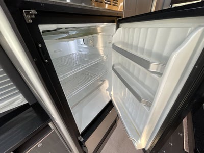 2020 Airstream Murphy Suite Base