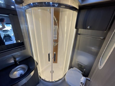 2020 Airstream Murphy Suite Base