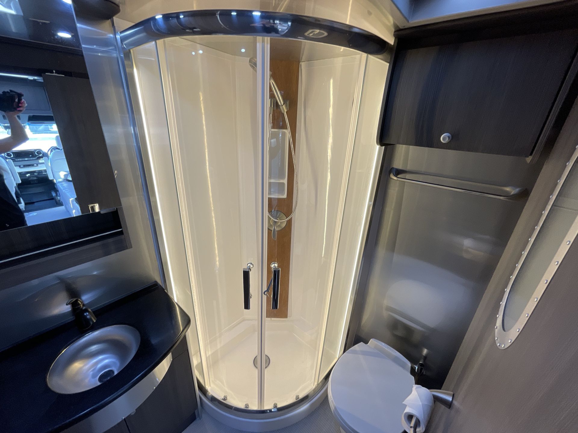 2020 Airstream Murphy Suite Base