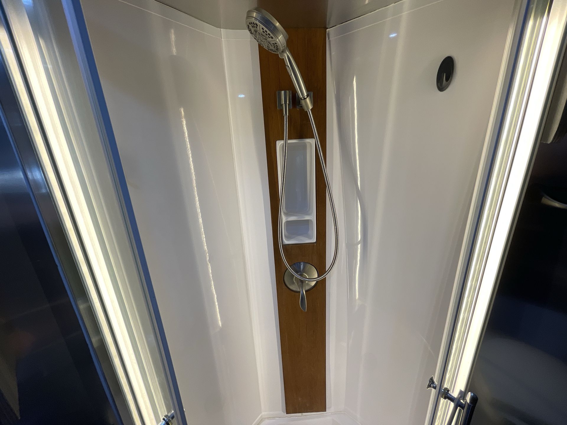 2020 Airstream Murphy Suite Base