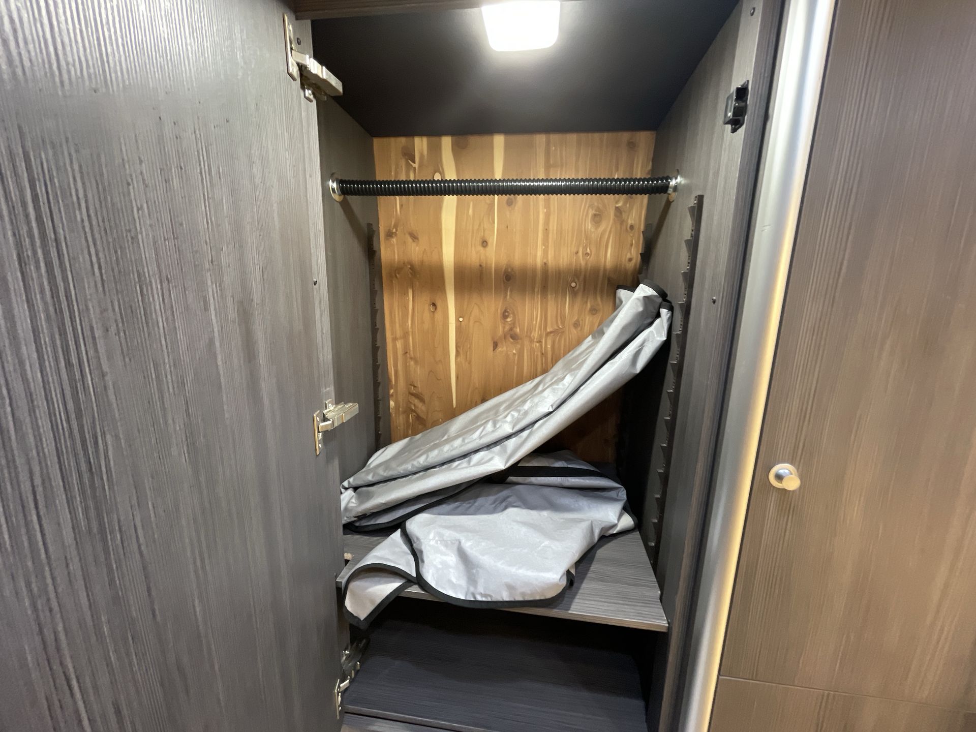 2020 Airstream Murphy Suite Base