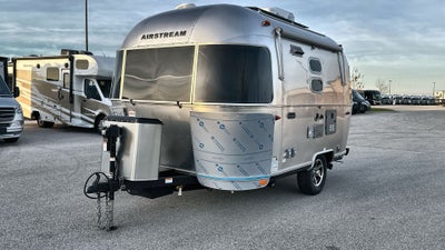 2025 Airstream 16RB Base