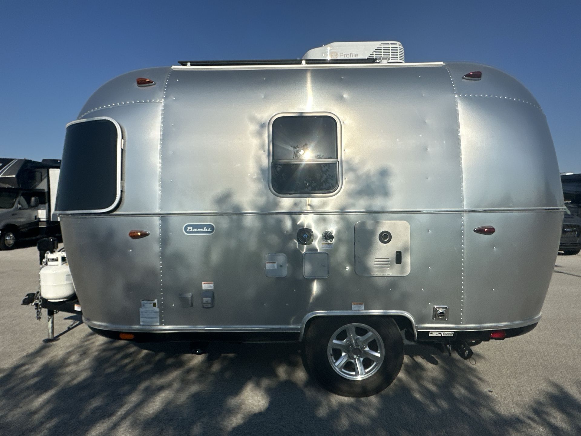 2026 Airstream 16RB Base